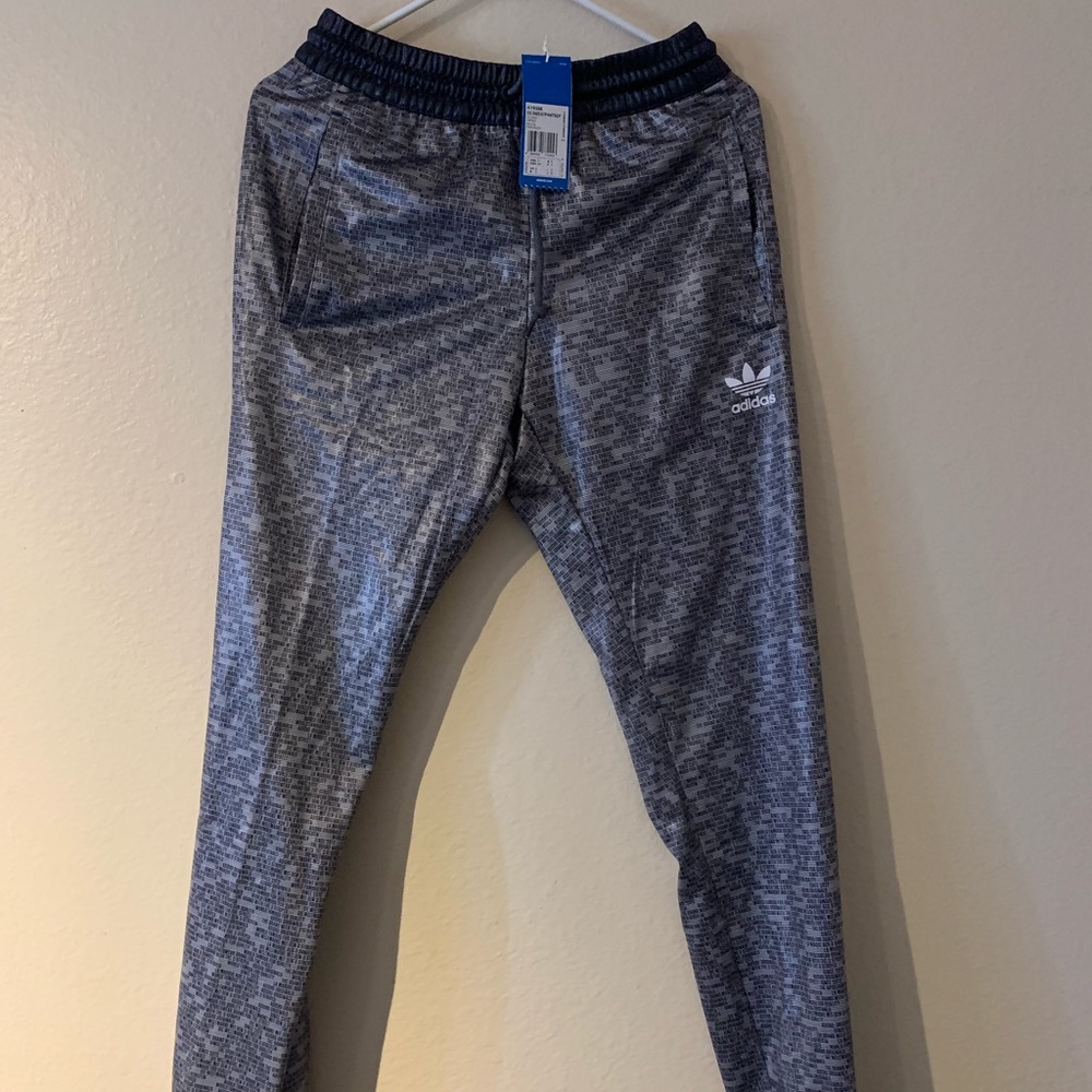 Adidas grey joggers
